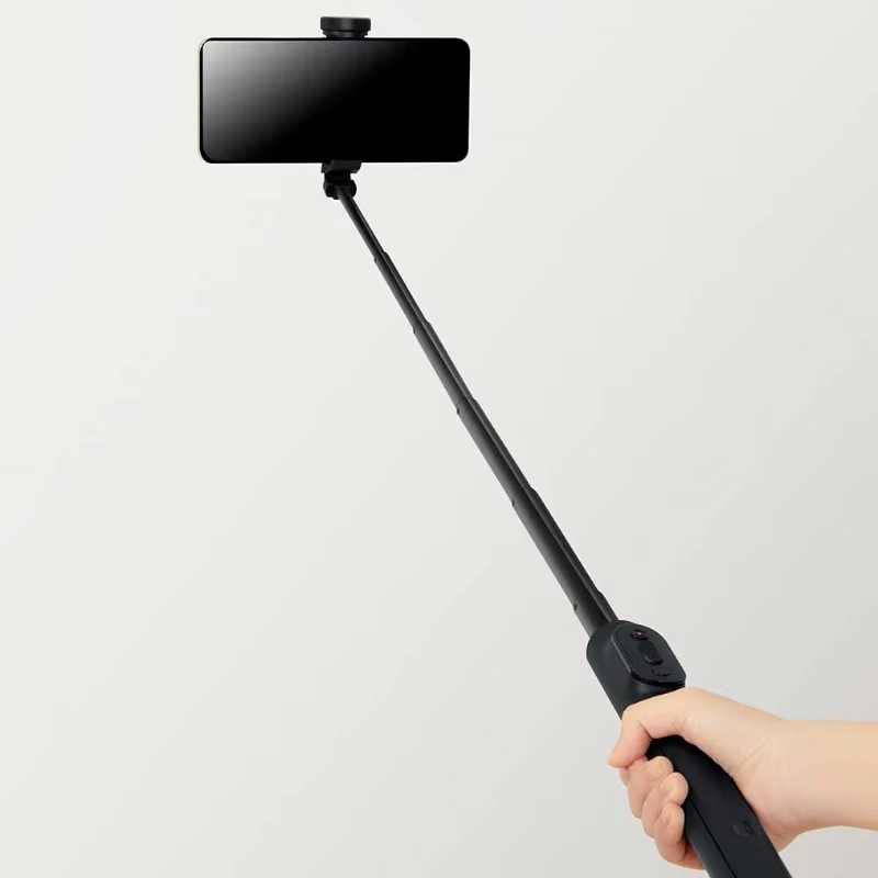 Xiaomi Zoom Tripod Selfie Stic - Photography Xiaomi 14 Ultra review and price