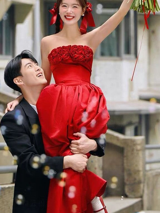 2025 New Red Strapless Floral  - Photography Outfit review and price